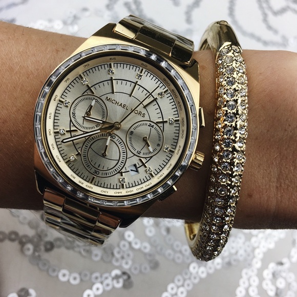 Michael Kors Accessories - Michael Kors glitzy crystal vail gold watch
